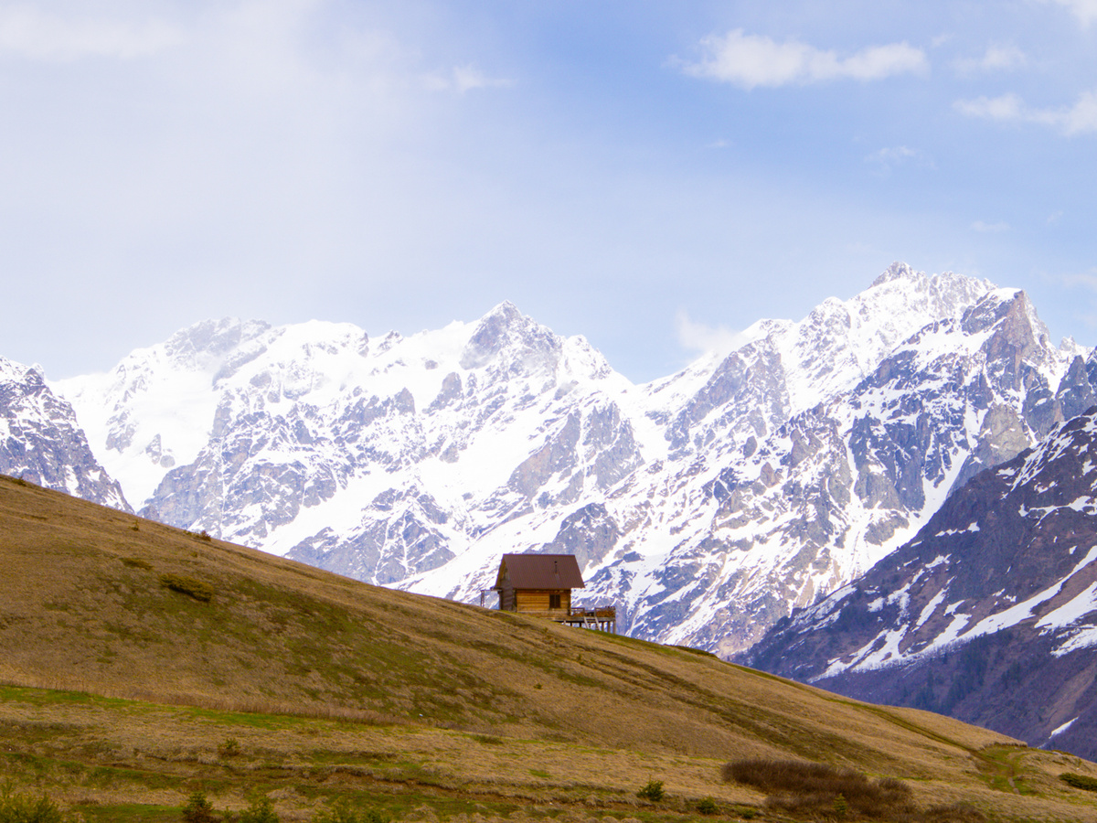 Trektocht van Mestia naar Ushguli: het hoogste dorp van Europa | Daymaker