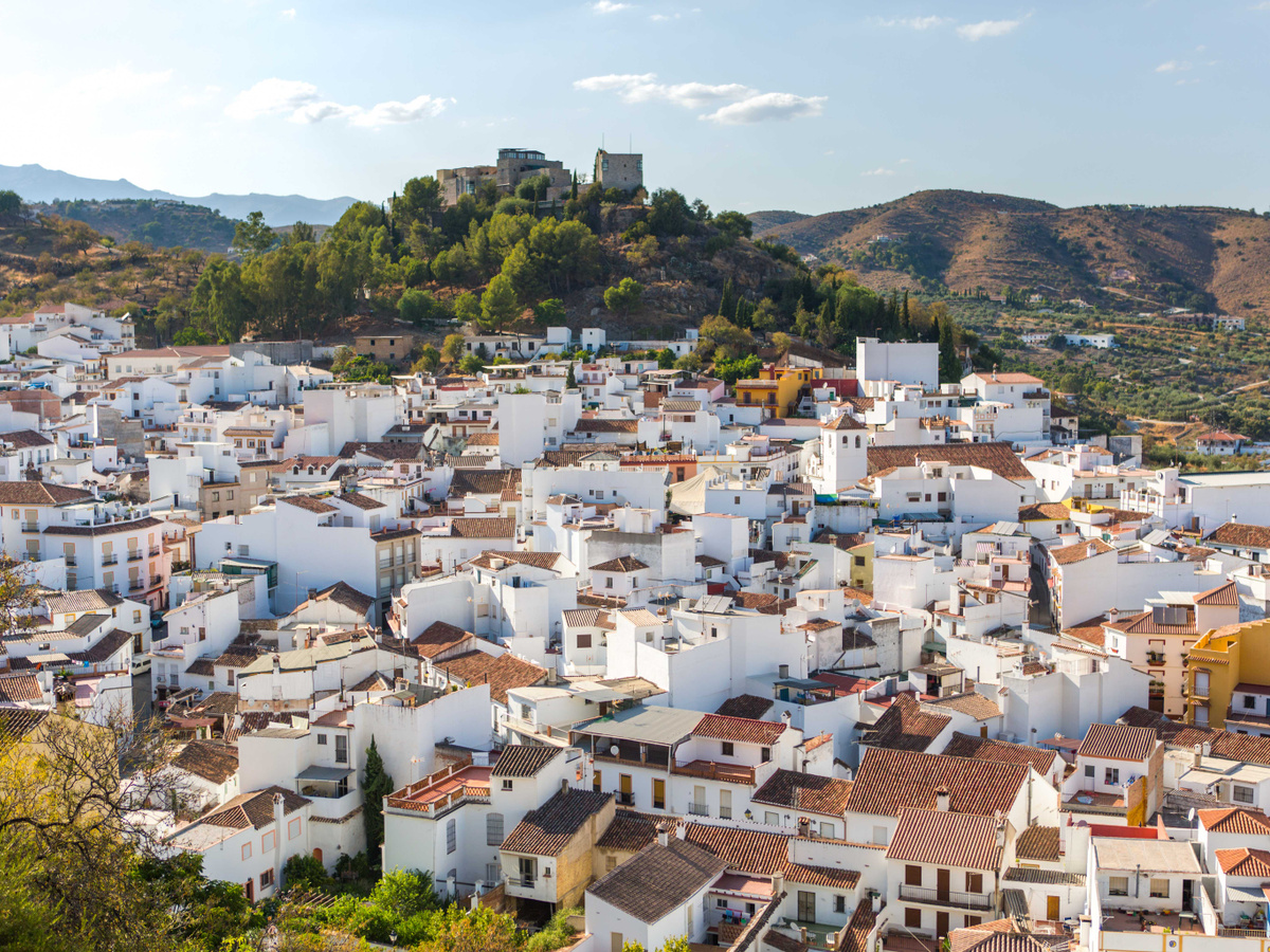 White Villages of Andalusia | Daymaker