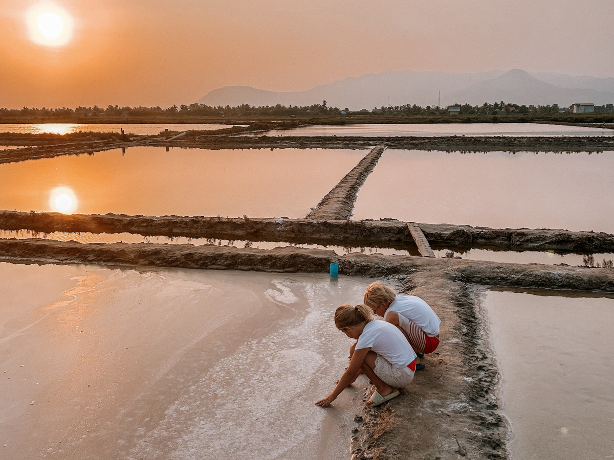 Salt fields in Kampot | Daymaker