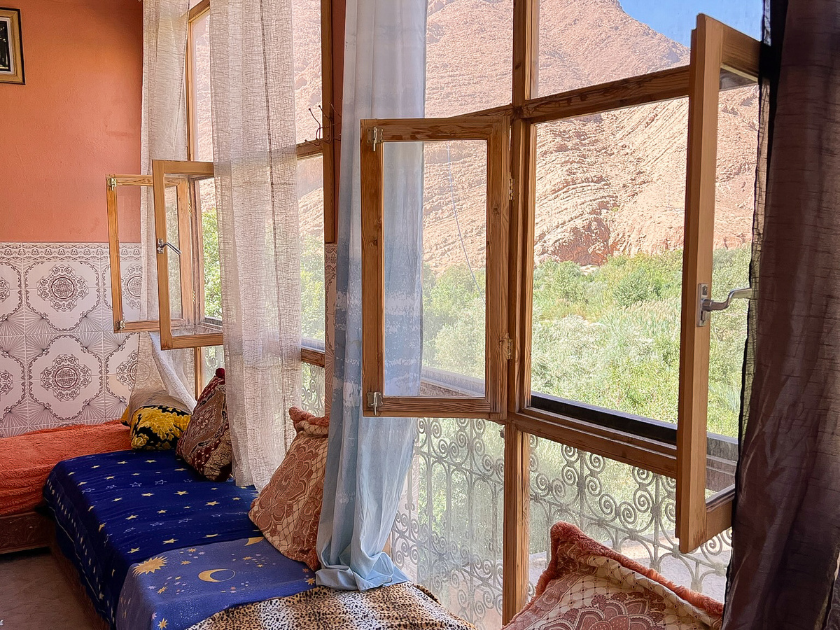 Hostel in the midst of the Todga Gorge | Daymaker