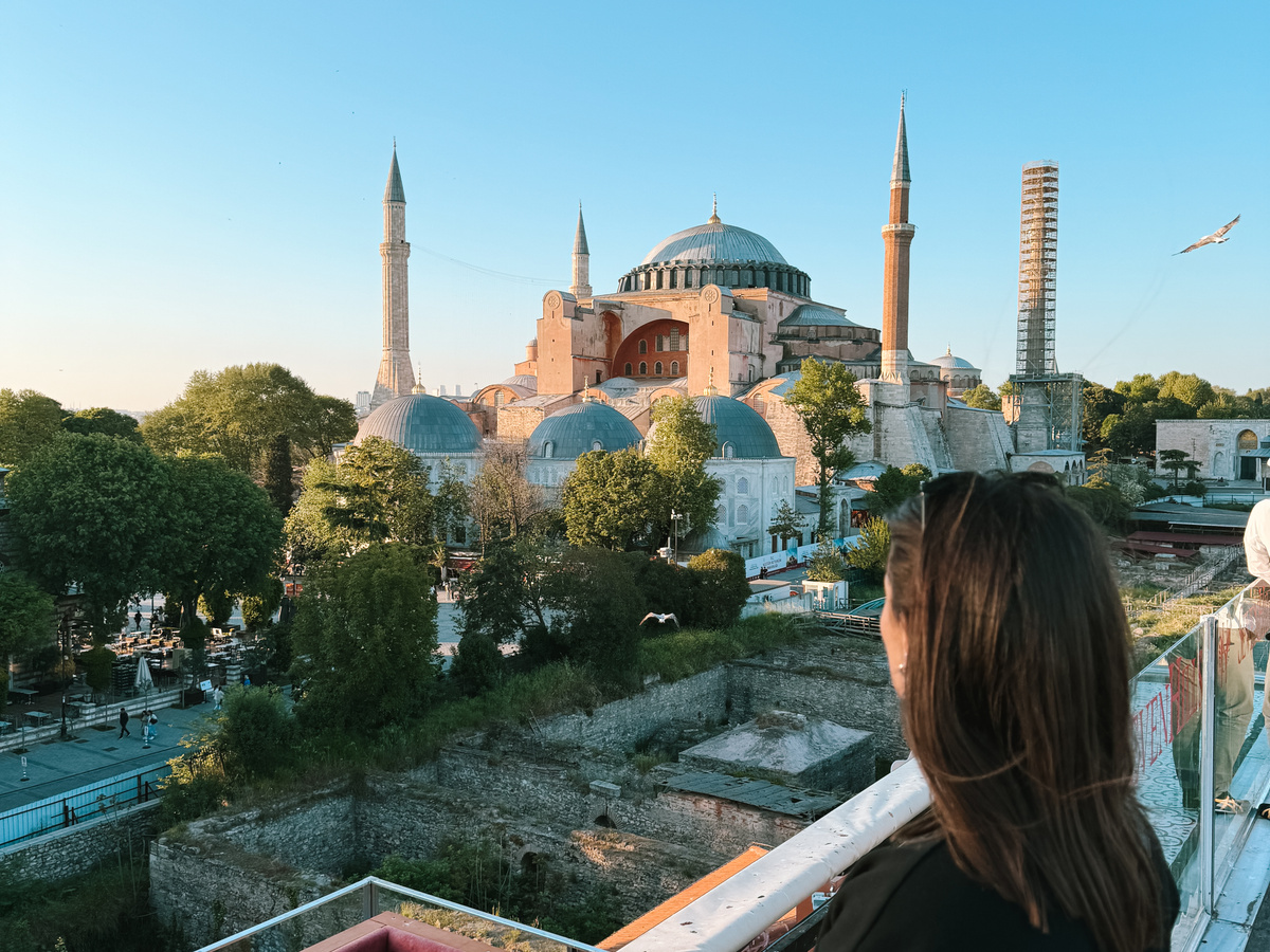 Best Things To Do in Istanbul in 2 days | Daymaker