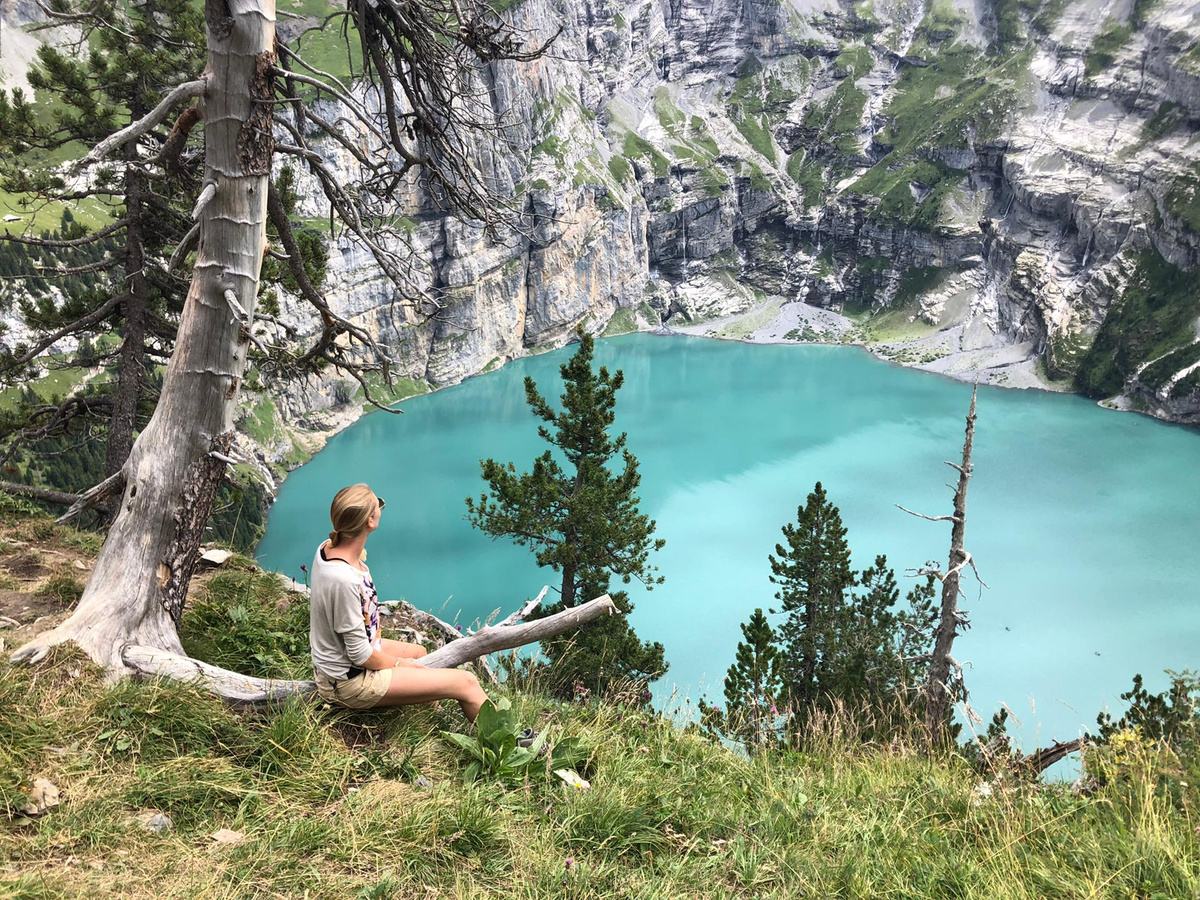 Hiking along one of the prettiest lakes in Switzerland | Daymaker