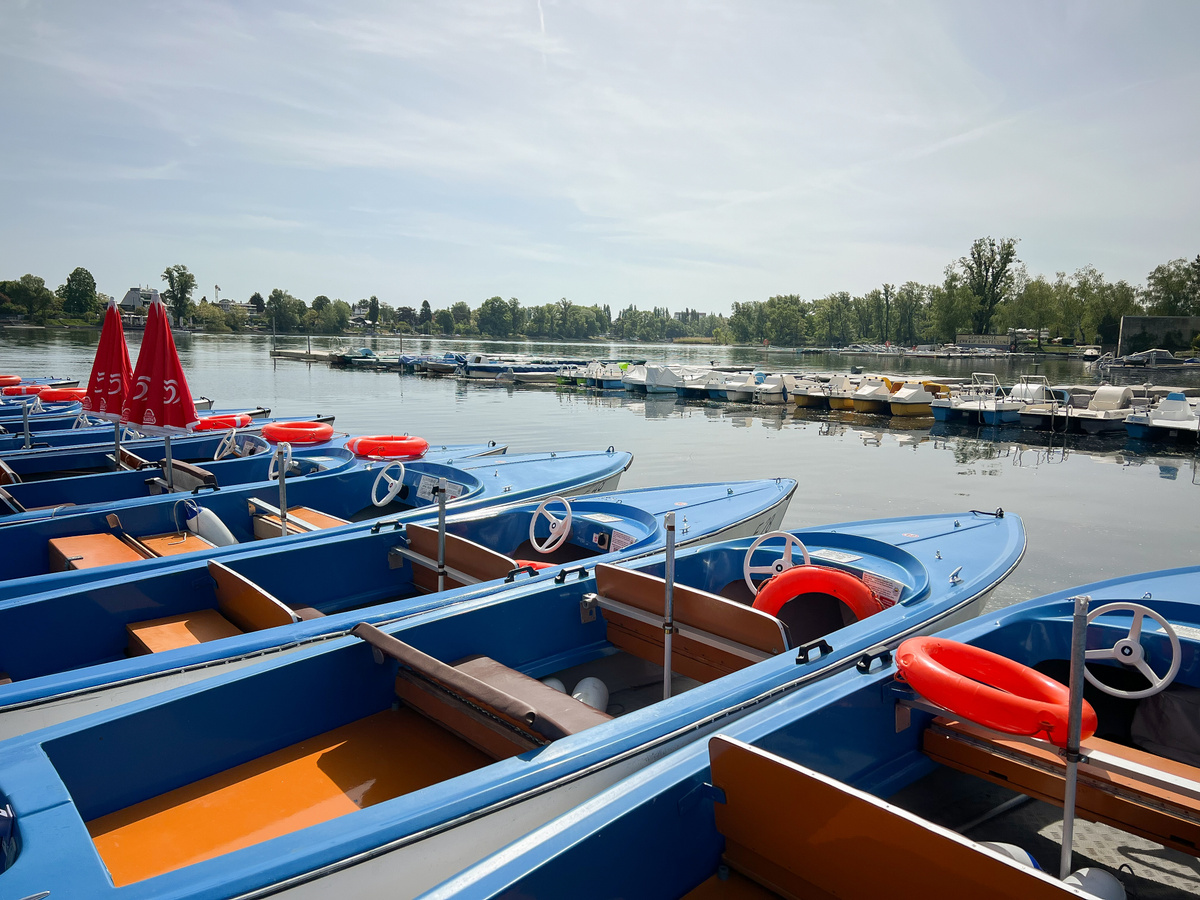 Rent a boat to sail on the Donau | Daymaker