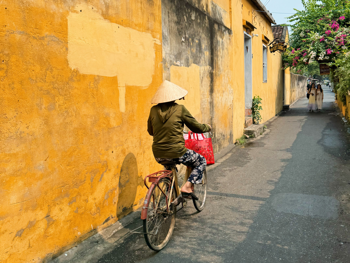 One day in charming Hoi An | Daymaker