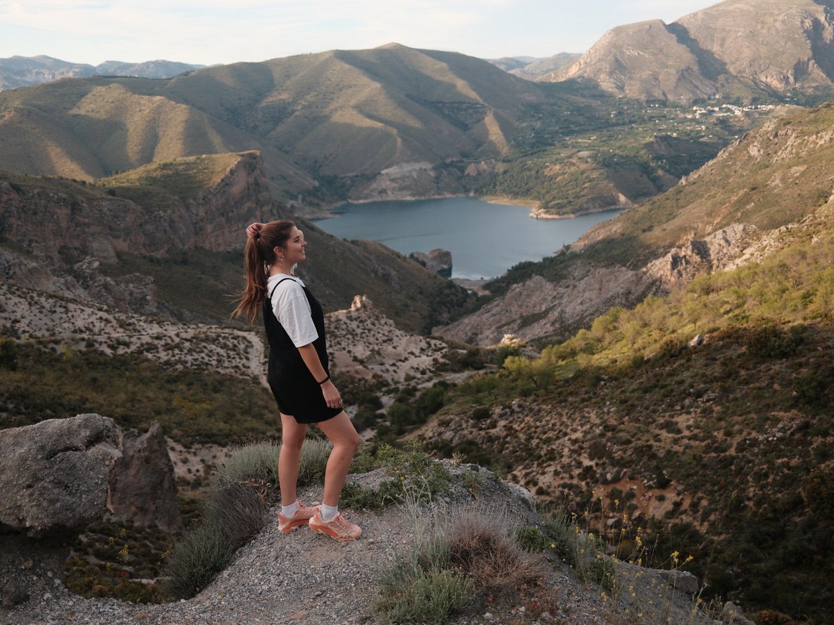 Afternoon drive through Sierra Nevada | Daymaker