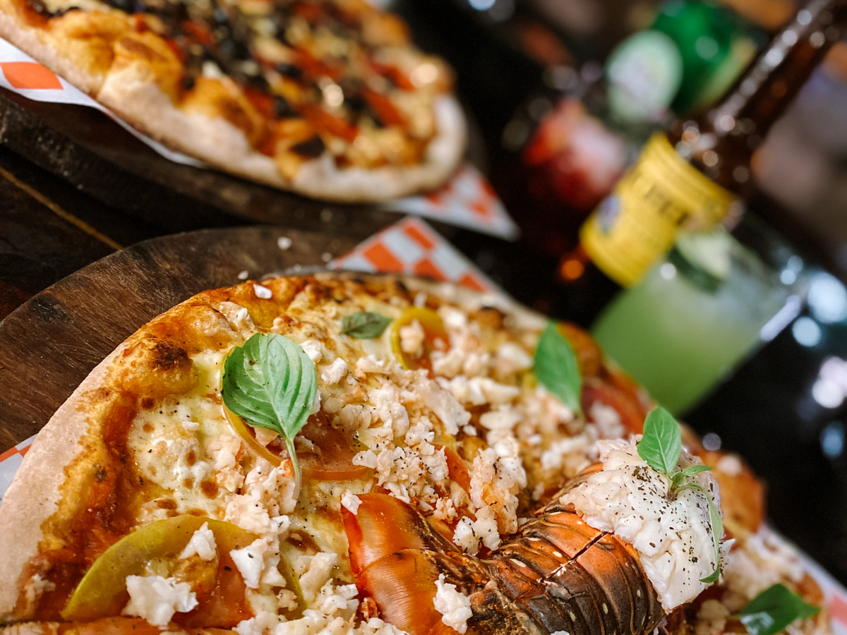 Lobster Pizza, the Gastronomic Icon of Holbox Island | Daymaker