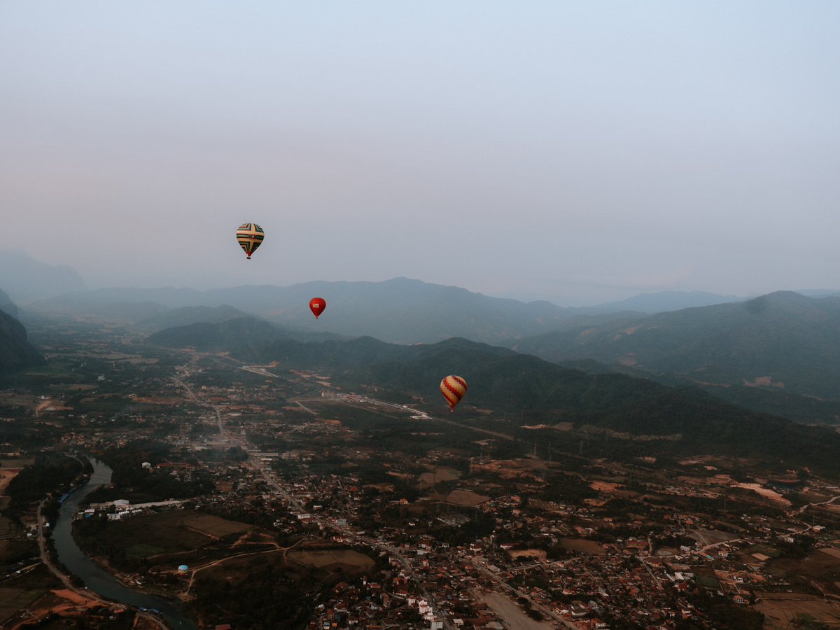 Fly a hot air balloon above Vang Vieng | Daymaker