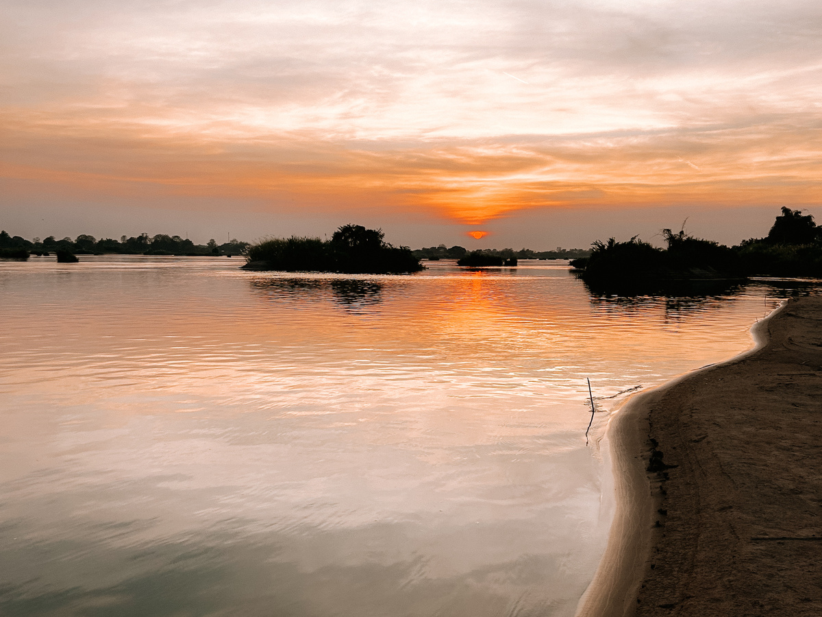 Sunset cruise Don Det | Daymaker