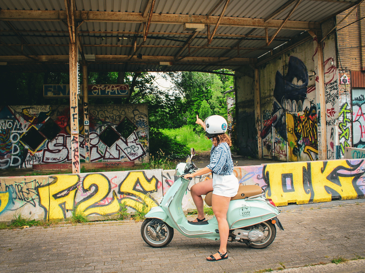 Doel: Explore the enchanting ghost town on a Vespa | Daymaker