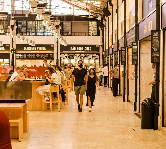 Vibrant foodhall in Lisbon | Daymaker