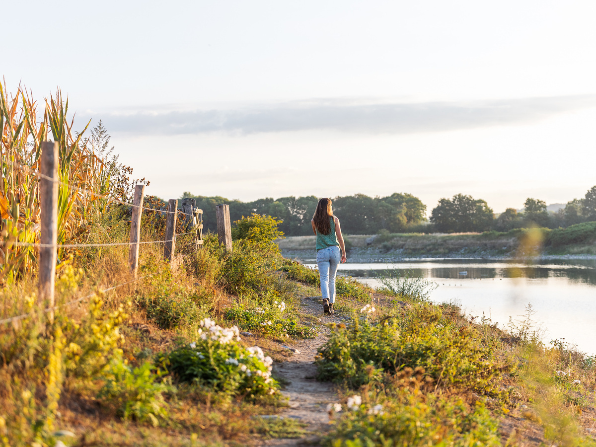 Along the water near Roermond | Daymaker