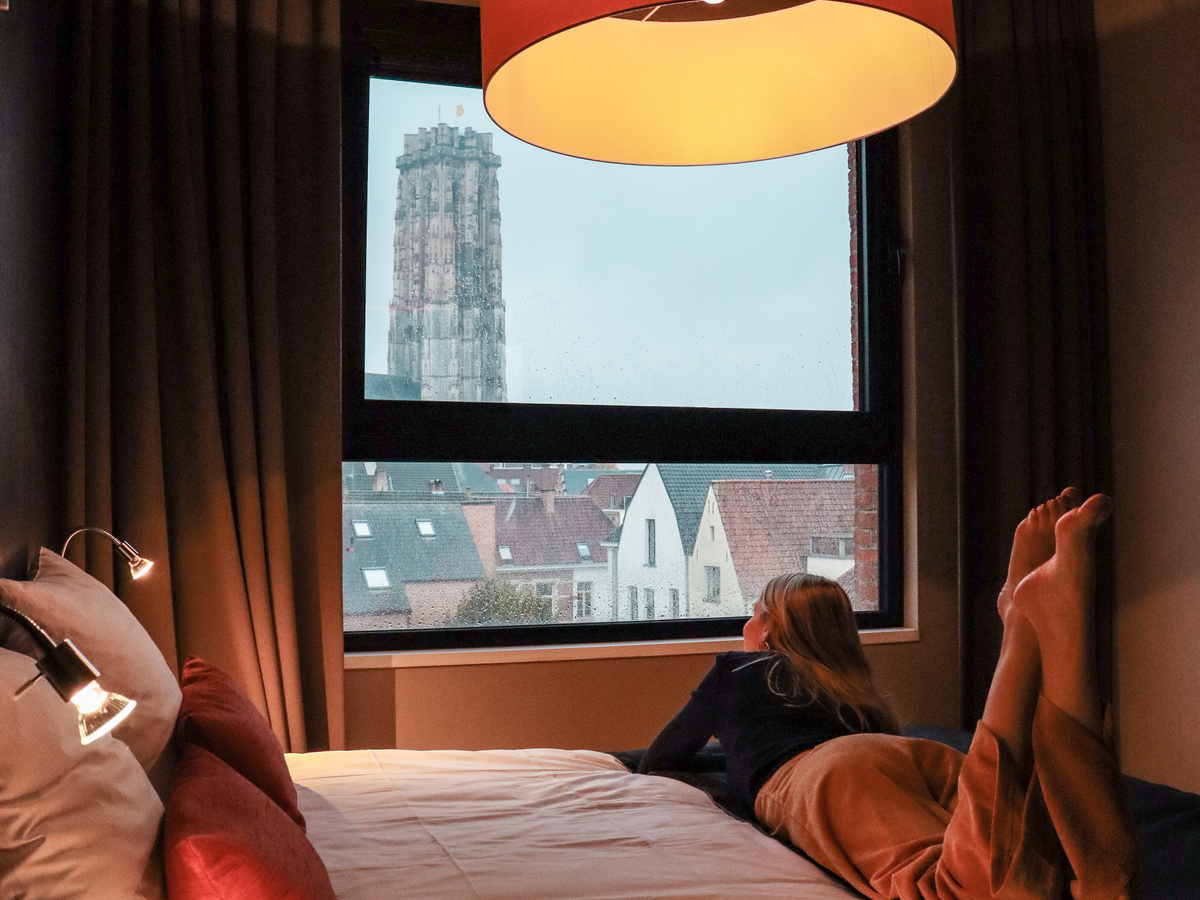 Waking up to city views at Hotel Elisabeth | Daymaker