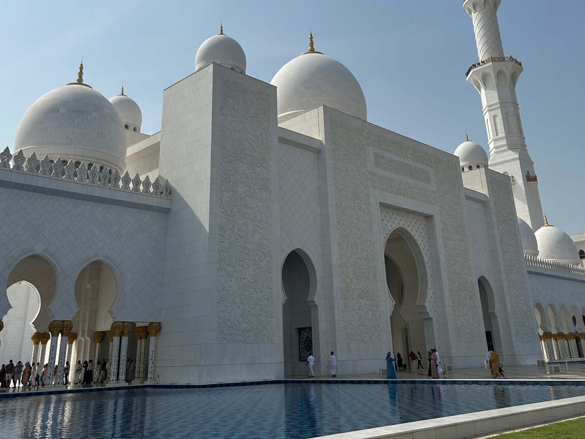 Abu Dhabi, the place where culture and entertainment comes together. | Daymaker