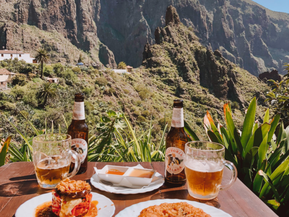 Canarian lunch with a view | Daymaker