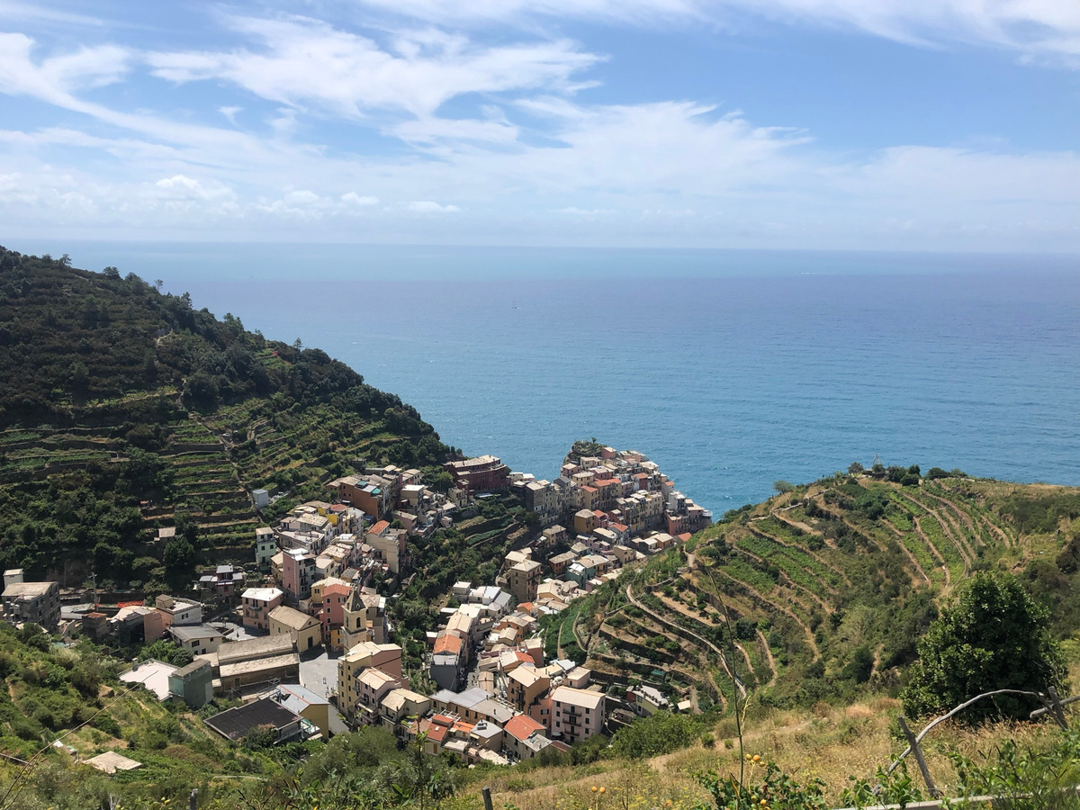 Hiking Cinque Terre | Daymaker